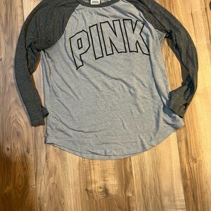 PINK Victoria's Secret Gray 3/4 Sleeve Tee